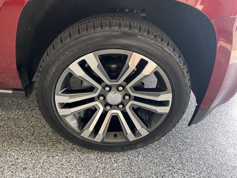 Used 2019 GMC Yukon Denali w/ Denali Ultimate Package image 9