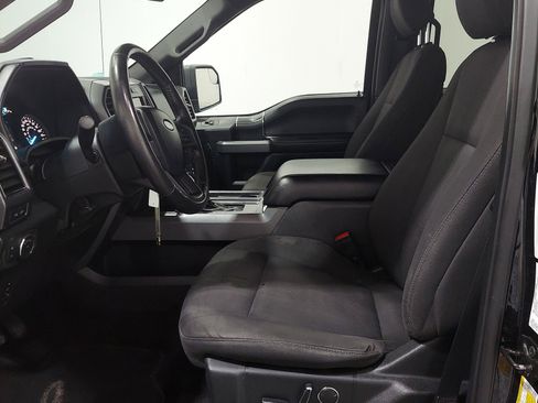 Used 2018 Ford F150 XLT w/ Equipment Group 302A Luxury AWD/4WD image 13
