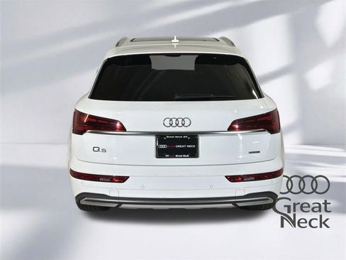 Used 2023 Audi Q5 Premium w/ Convenience Package AWD/4WD image 22