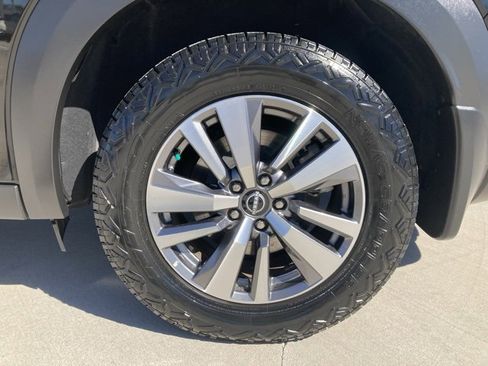 Used 2022 Nissan Pathfinder SL image 47