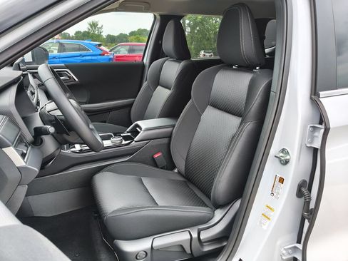 New 2026 Mitsubishi Outlander ES AWD/4WD image 8