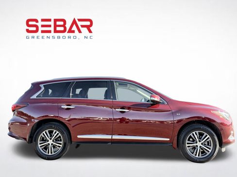 Used 2019 INFINITI QX60 Luxe w/ Essential Package image 5