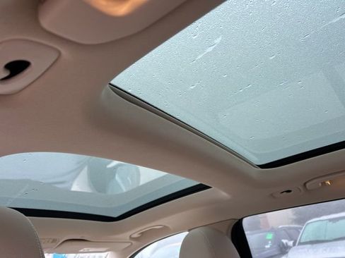 Used 2020 Mercedes-Benz GLC 300 4MATIC image 12