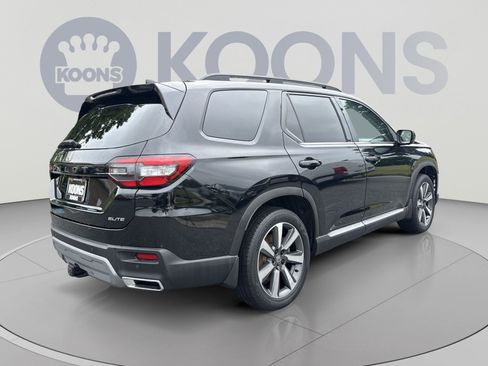 Used 2025 Honda Pilot Elite image 7