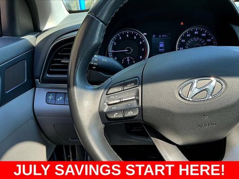 Used 2020 Hyundai Elantra Value Edition FWD image 12