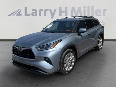 Used 2021 Toyota Highlander Limited