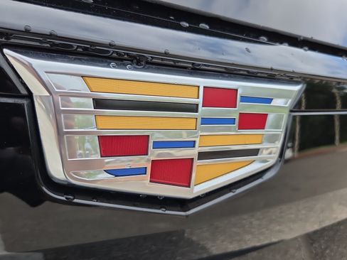 Certified 2024 Cadillac Escalade Sport RWD image 33