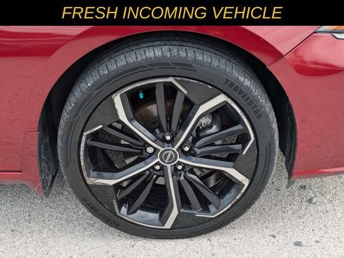 Used 2023 Nissan Altima 2.5 SR AWD/4WD image 10