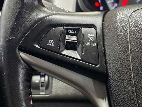 Used 2020 Chevrolet Sonic LT w/ Convenience Package image 32