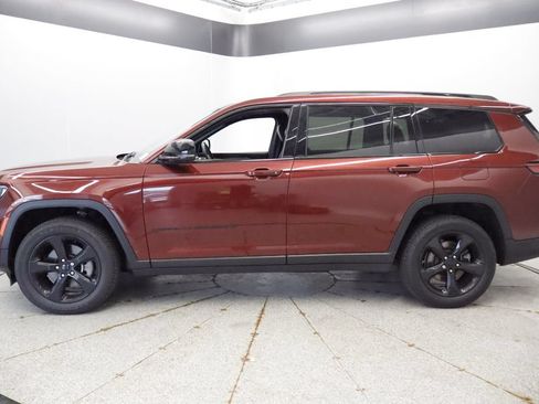 Certified 2021 Jeep Grand Cherokee L Laredo AWD/4WD image 28