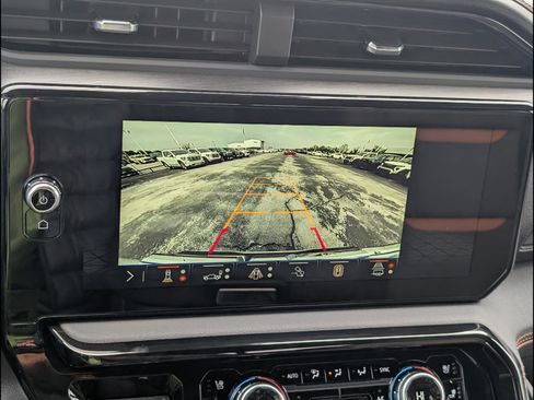 New 2026 GMC Sierra 1500 AT4 w/ AT4 Premium Package AWD/4WD image 7