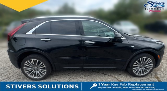 Used 2024 Cadillac XT4 Premium Luxury AWD/4WD image 6