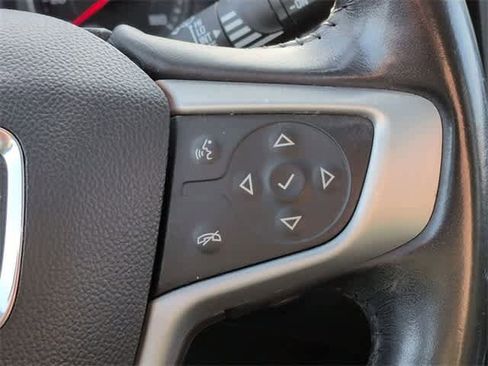 Used 2019 GMC Terrain SLE w/ Driver Convenience Package image 24