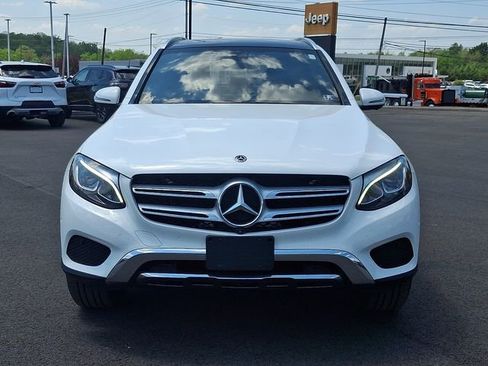 Used 2018 Mercedes-Benz GLC 300 4MATIC image 2