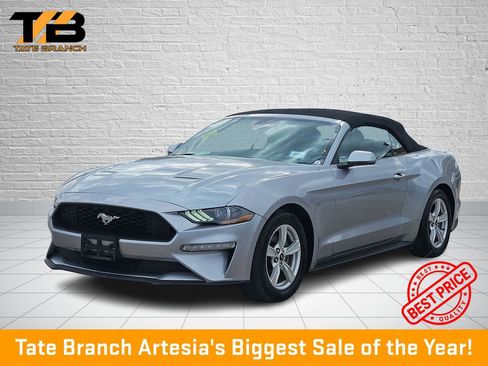Used 2023 Ford Mustang Convertible RWD image 1