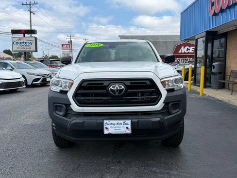 Used 2019 Toyota Tacoma SR RWD image 2