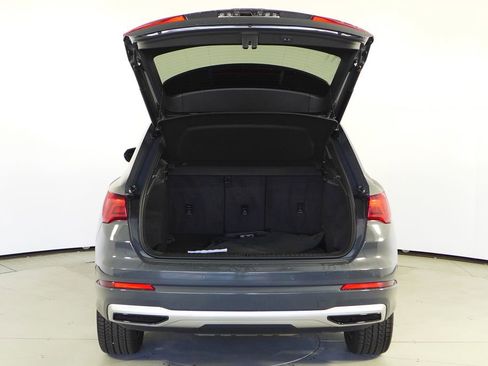 Used 2022 Audi Q3 2.0T Premium w/ Convenience Package image 10