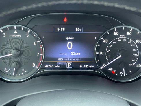 Used 2024 INFINITI QX80 Luxe image 21