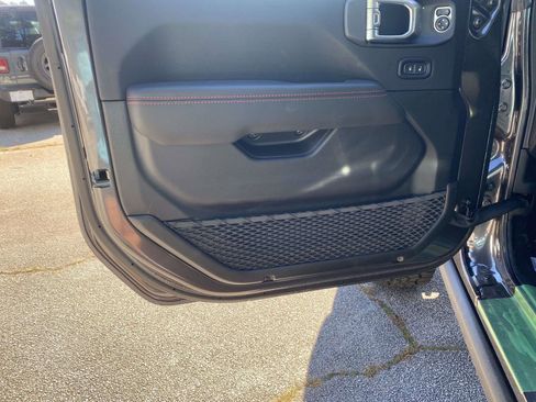 New 2025 Jeep Gladiator Rubicon image 10