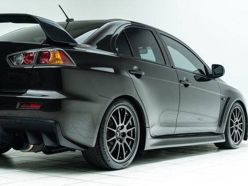 Used 2014 Mitsubishi Lancer Evolution GSR image 14