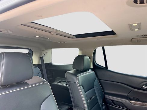 Used 2023 GMC Acadia Denali w/ Denali Technology Package image 36