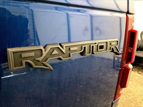 Used 2017 Ford F150 Raptor w/ Equipment Group 802A Luxury AWD/4WD image 14