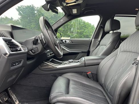 Used 2024 BMW X7 M60i w/ Executive Package AWD/4WD image 17