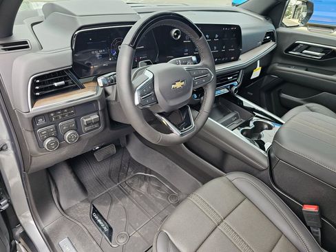 New 2026 Chevrolet Suburban High Country AWD/4WD image 22