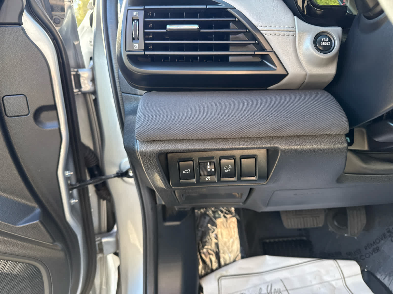 Used 2021 Subaru Outback Premium AWD/4WD image 18