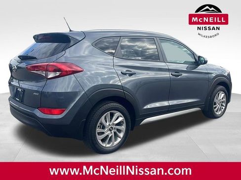 Used 2017 Hyundai Tucson SE image 7