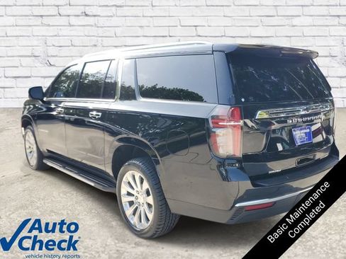 Used 2023 Chevrolet Suburban Premier w/ Premium Package RWD image 2