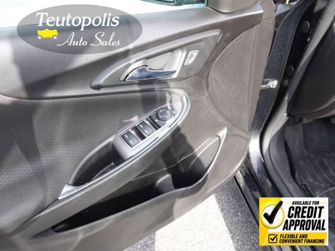 Used 2019 Chevrolet Malibu LT FWD image 17