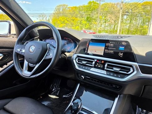 Used 2021 BMW 330i xDrive Sedan w/ Driving Assistance Package AWD/4WD image 13