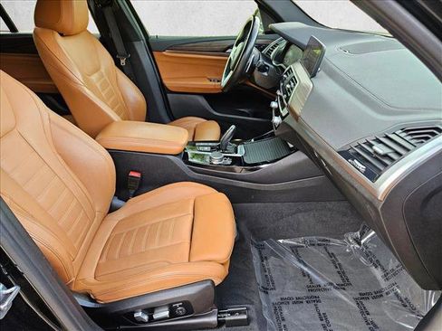 Used 2021 BMW X3 xDrive30e w/ M Sport Package image 22