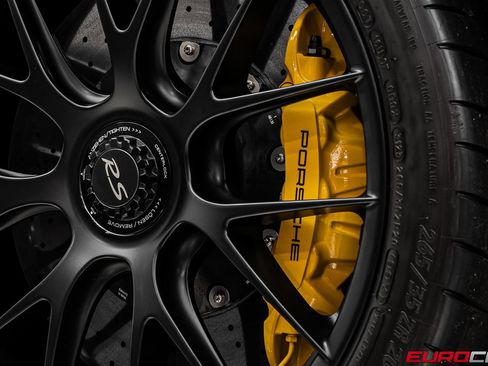 Used 2019 Porsche 911 GT2 RS RWD image 31