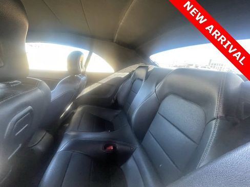 Used 2019 Ford Mustang Premium image 10