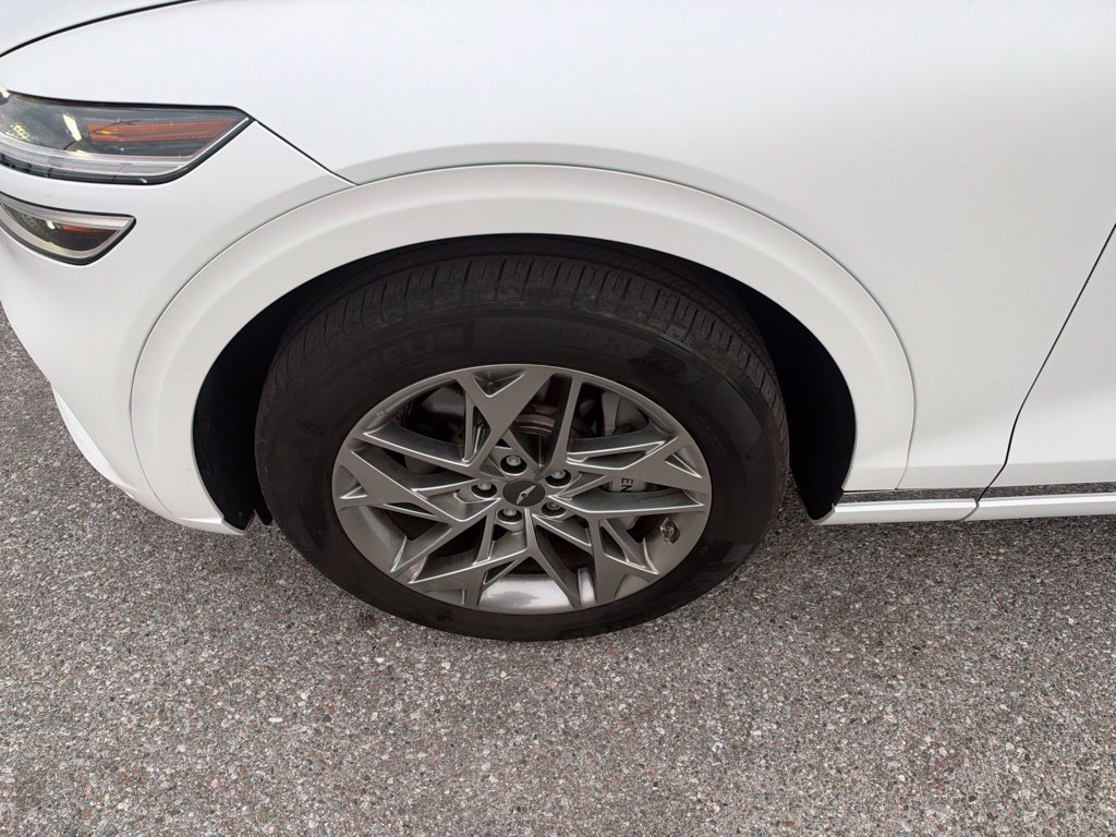 Used 2025 Genesis GV70 2.5T w/ Advanced Package AWD/4WD image 10