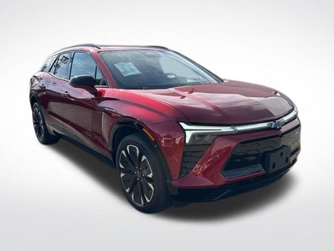 Certified 2024 Chevrolet Blazer EV RS AWD/4WD image 8