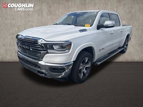 Used 2019 RAM 1500 Laramie AWD/4WD image 2