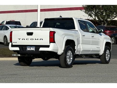 New 2026 Toyota Tacoma SR5 AWD/4WD image 4