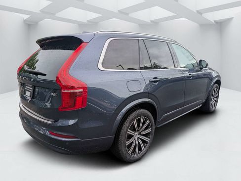 Certified 2023 Volvo XC90 B6 Core w/ Protection Package Premier AWD/4WD image 3
