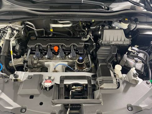 Used 2022 Honda HR-V EX image 36