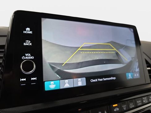 Used 2025 Honda Odyssey EX-L image 21