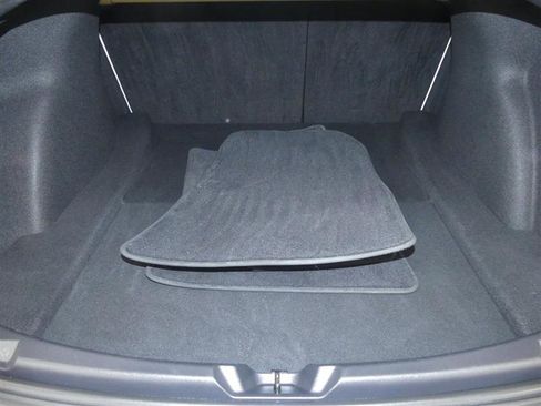 Used 2018 Tesla Model 3 Long Range image 26