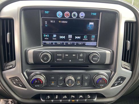 Used 2018 GMC Sierra 1500 SLT AWD/4WD image 24