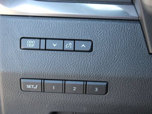 Used 2024 Lexus GX 550 w/ Accessory Package (Z1) AWD/4WD image 15