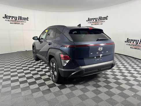 Used 2025 Hyundai Kona SEL image 10