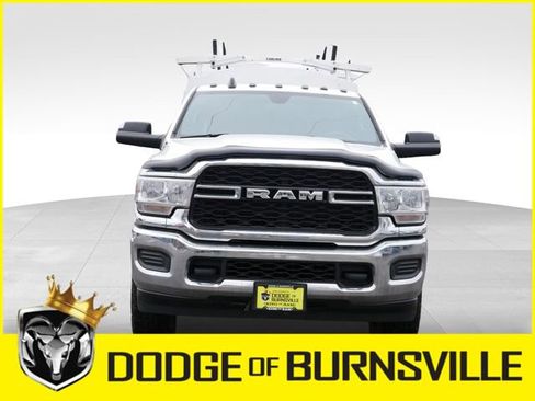 Used 2022 RAM 3500 Tradesman image 2