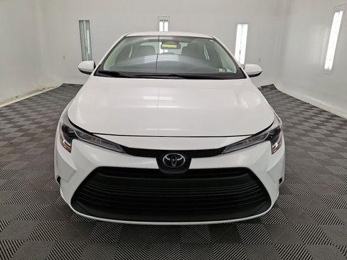 Certified 2023 Toyota Corolla LE image 28