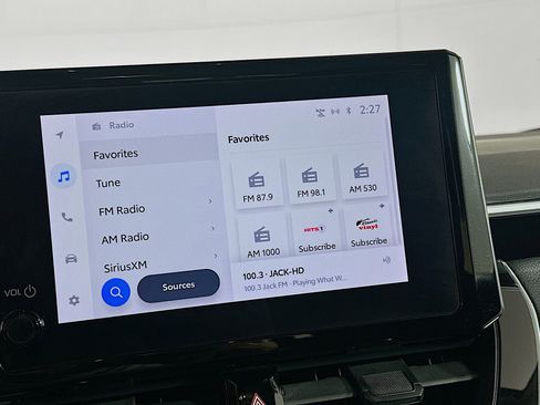 Used 2024 Toyota Corolla LE image 21